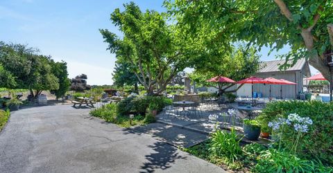 10112 E Woodbridge Rd, Acampo, CA 95220 Photo