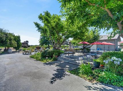 10112 E Woodbridge Rd, Acampo, CA 95220 Photo