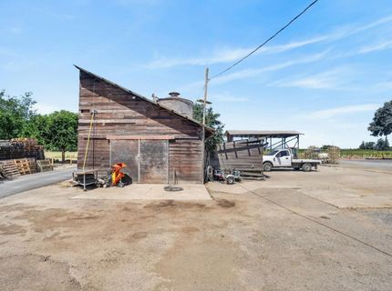 10112 E Woodbridge Rd, Acampo, CA 95220 Photo