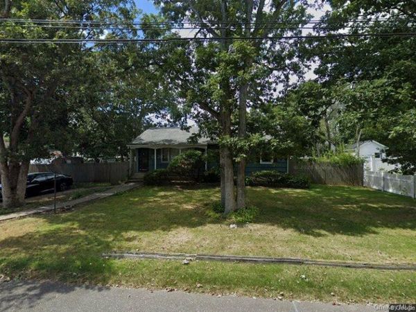 154 N 24th Street , Wyandanch, NY 11798