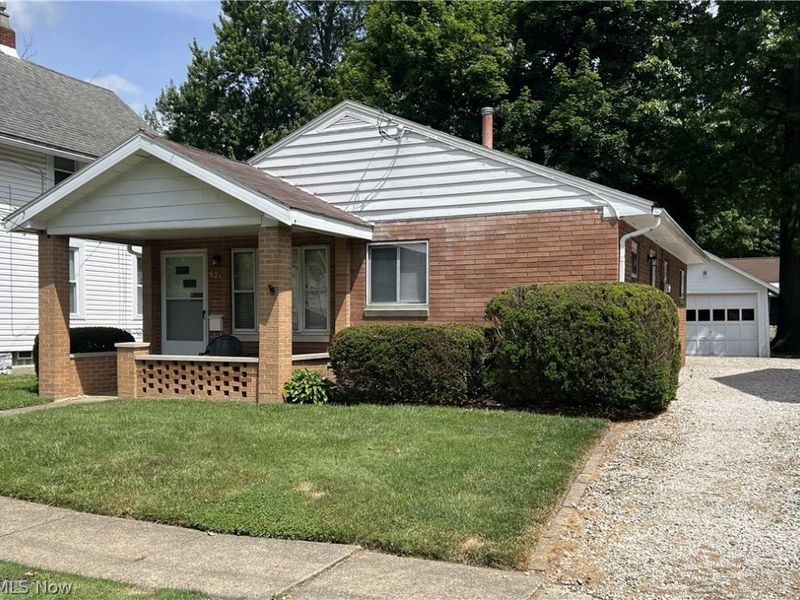 621 Arcadia Avenue, Cuyahoga Falls, OH 44221 Photo 2
