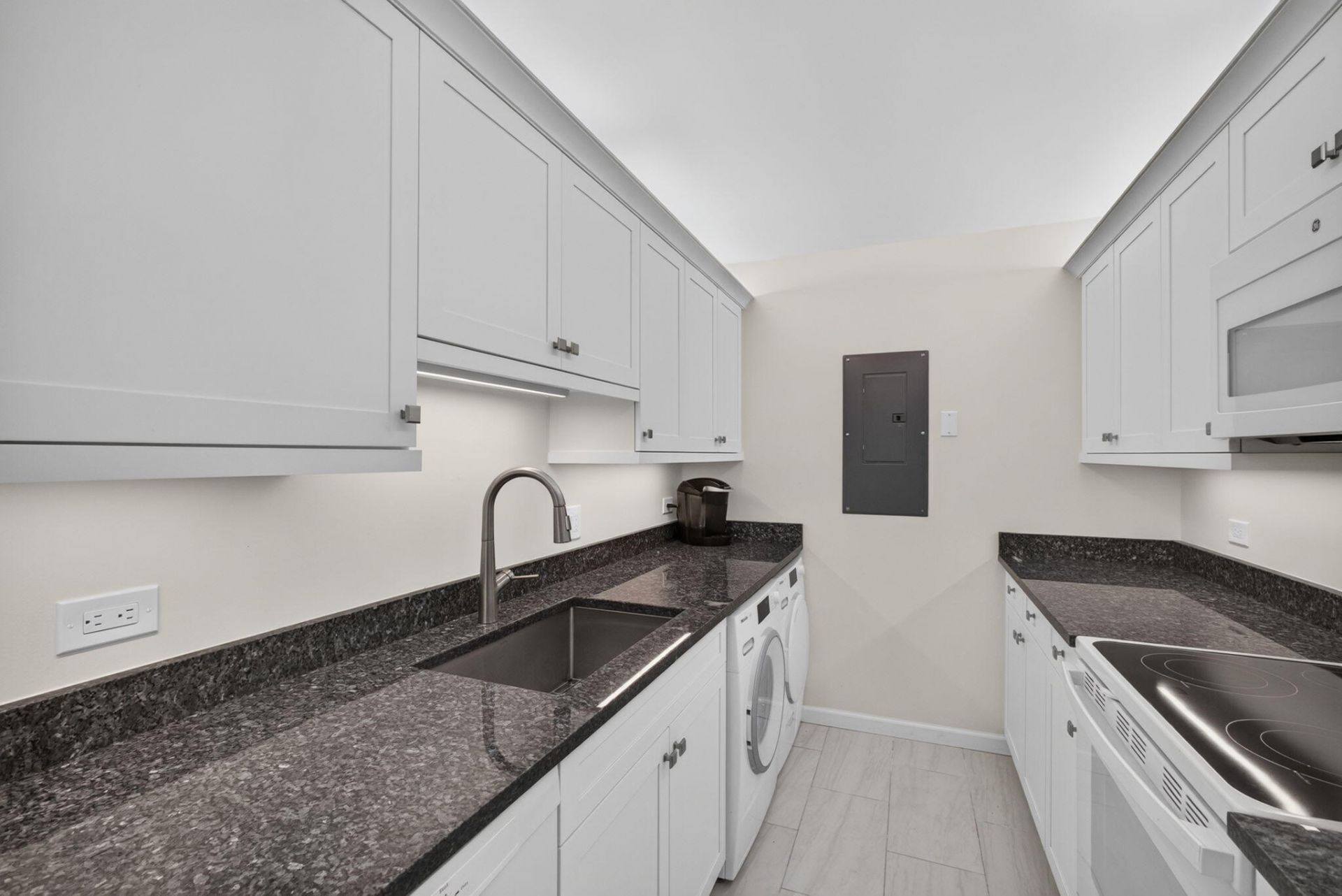 1208 Marine Way, Unit 205, North Palm Beach, FL 33408 Photo