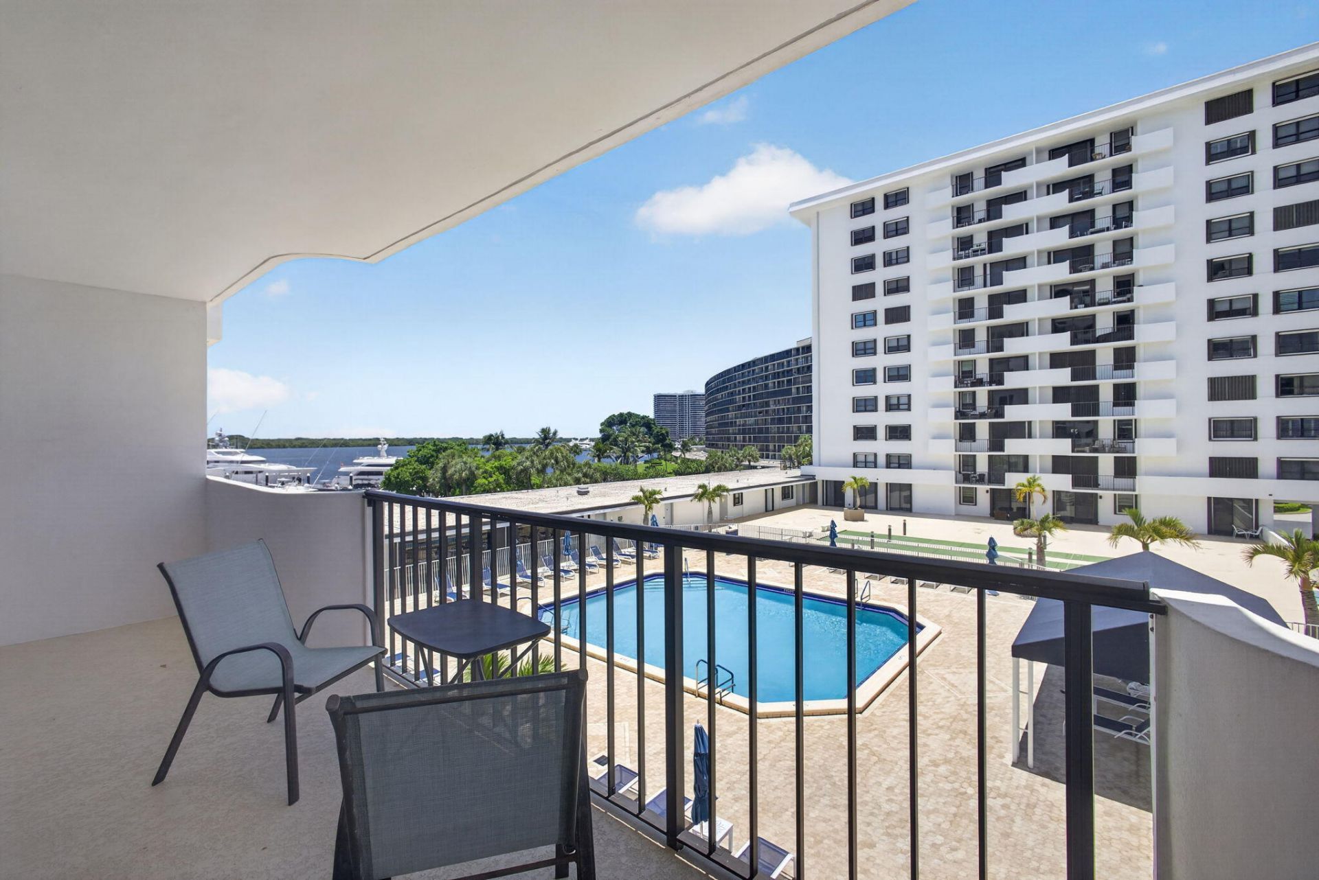 1208 Marine Way, Unit 205, North Palm Beach, FL 33408 Photo