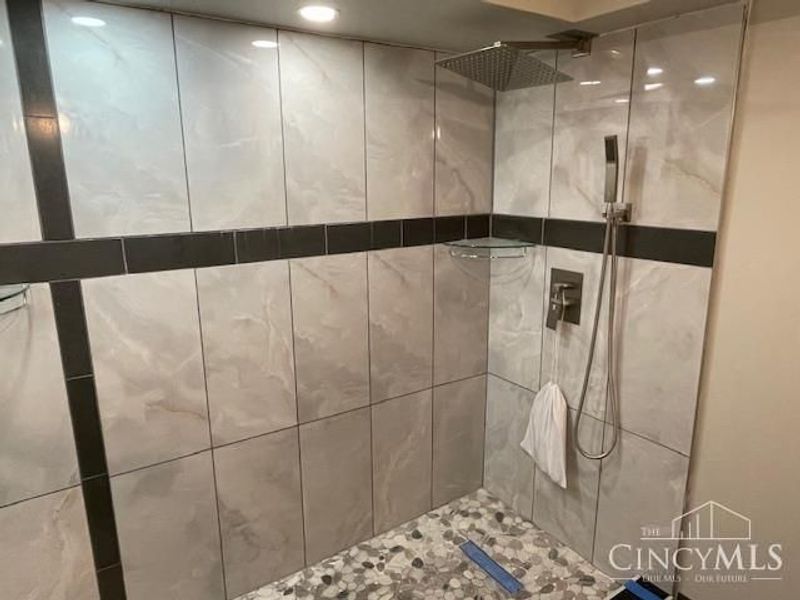 3562 Werk Road, Cincinnati, OH 45248 Photo 11