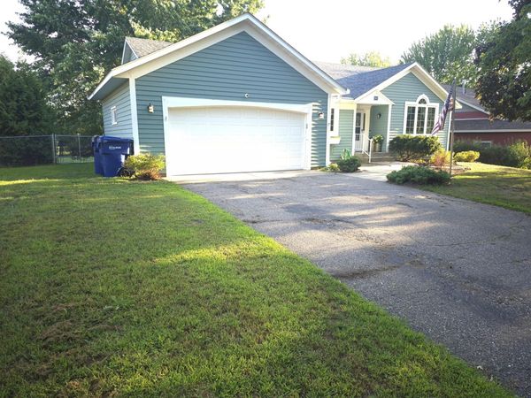 906 21st Street SE, Saint Cloud, MN 56304