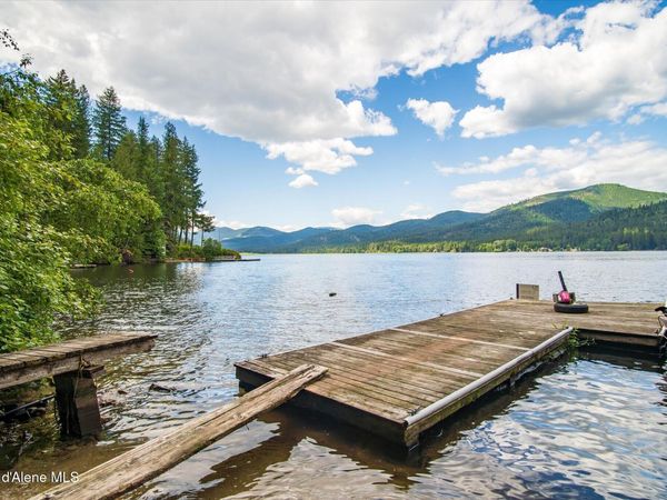 9598 S Upper Twin Lakes Shore, Rathdrum, ID 83858