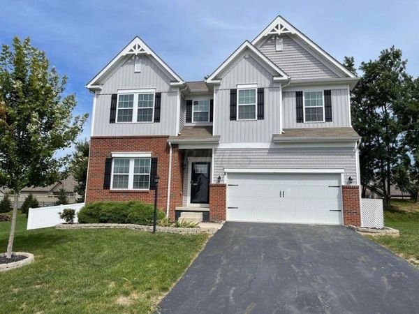1417 Hoovler Way, Pataskala, OH 43062