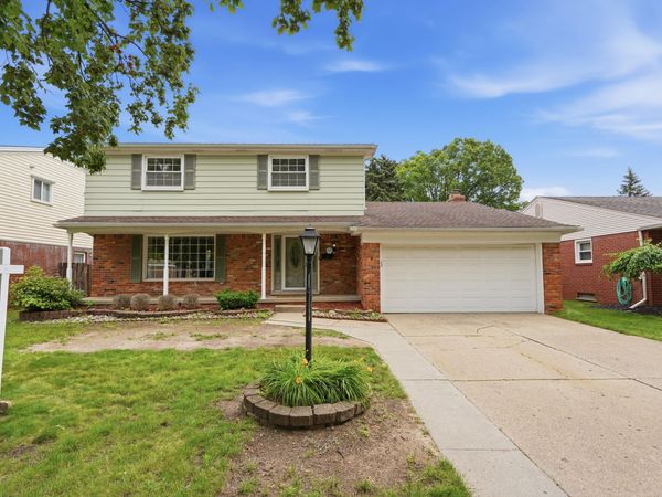 14140 Hubbard Street, Livonia, MI 48154