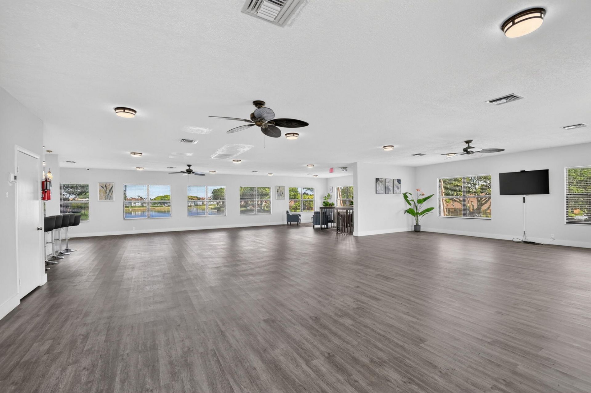 414 Springdale Circle, Palm Springs, FL 33461 Photo