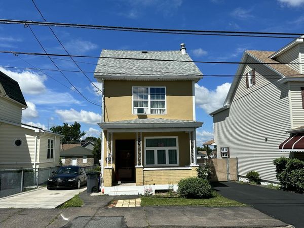 696 Hayes Street, Hazleton, PA 18201