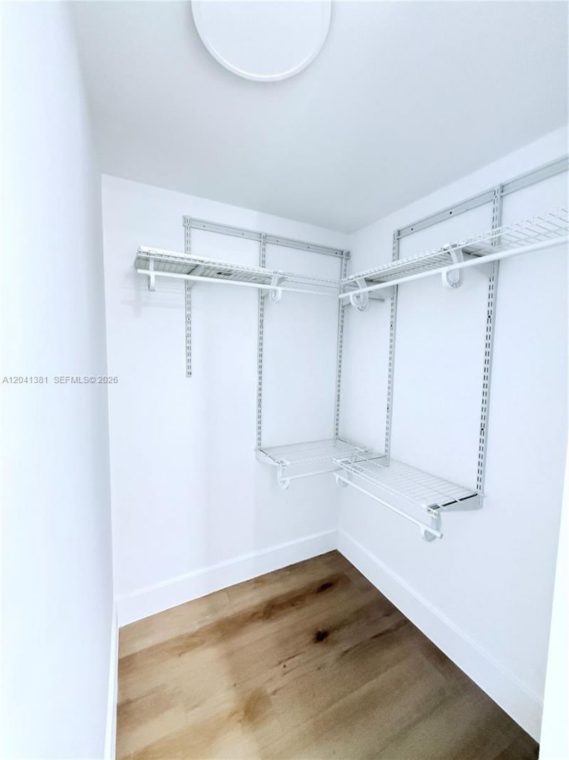 1900 Meridian Ave, Unit 403, Miami Beach, FL 33139 Photo