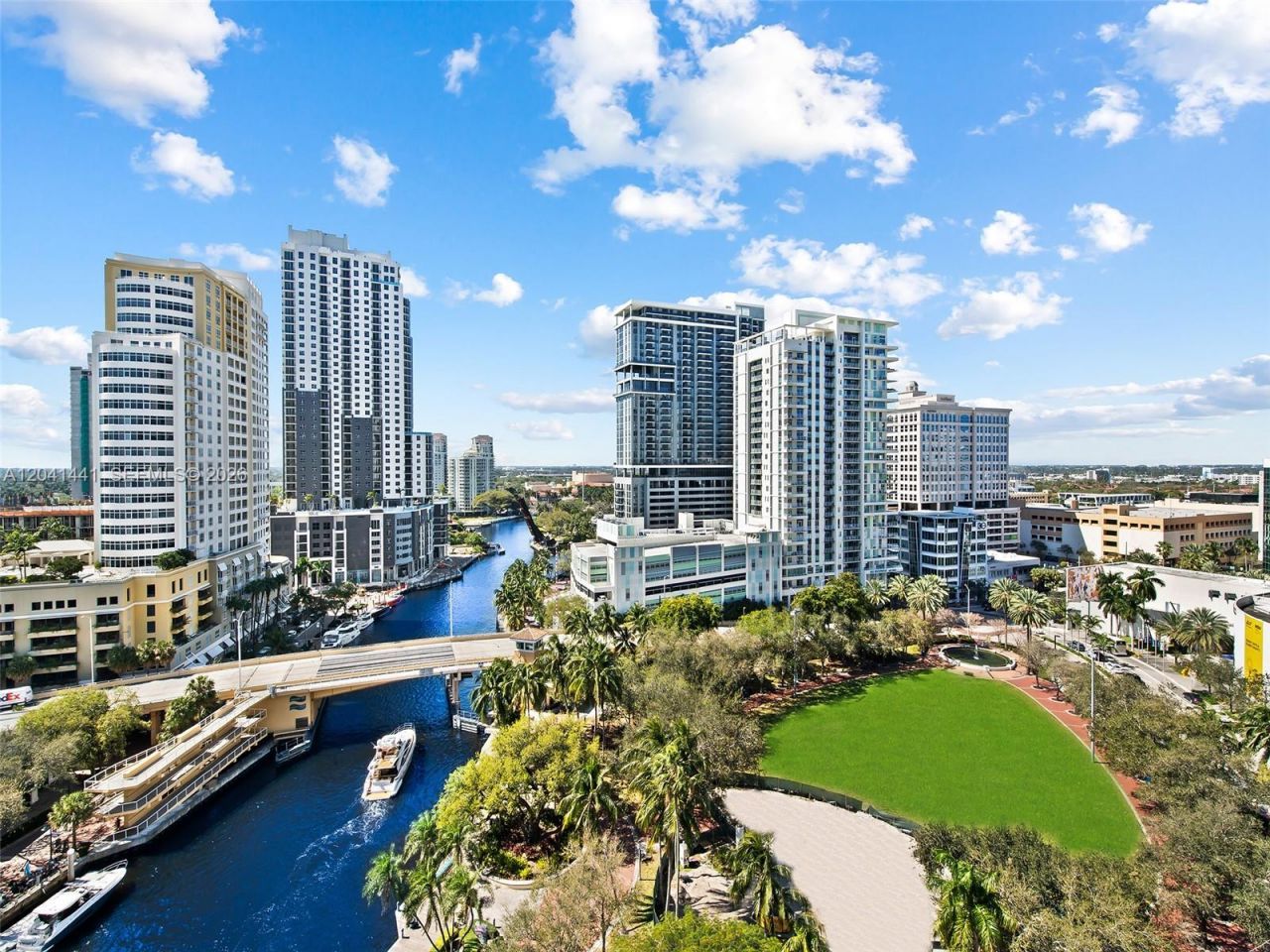 333 Las Olas Way, Unit 1502, Fort Lauderdale, FL 33301 Photo