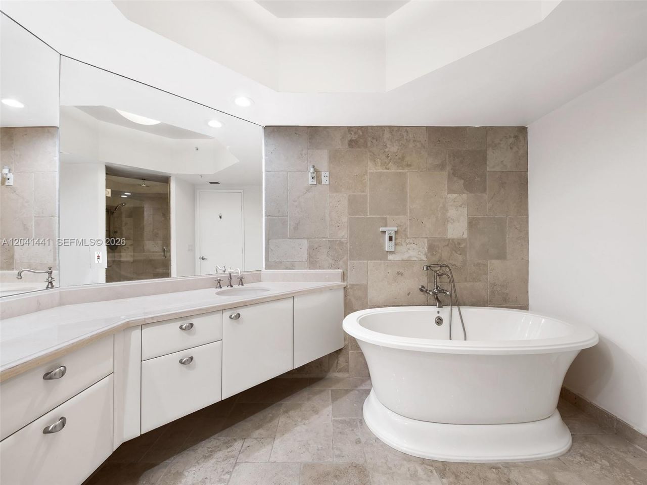 333 Las Olas Way, Unit 1502, Fort Lauderdale, FL 33301 Photo
