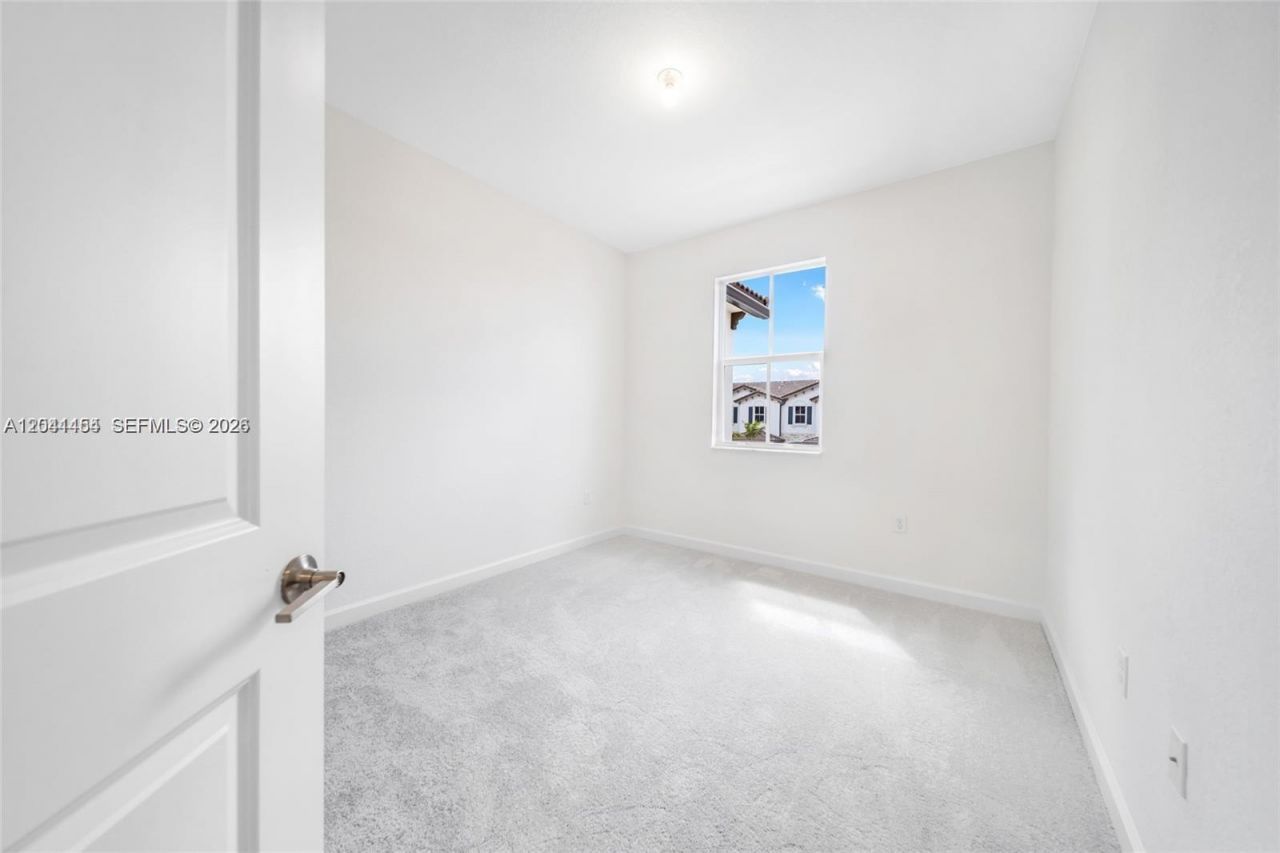 12620 NW 23rd Pl , Miami, FL 33167 Photo