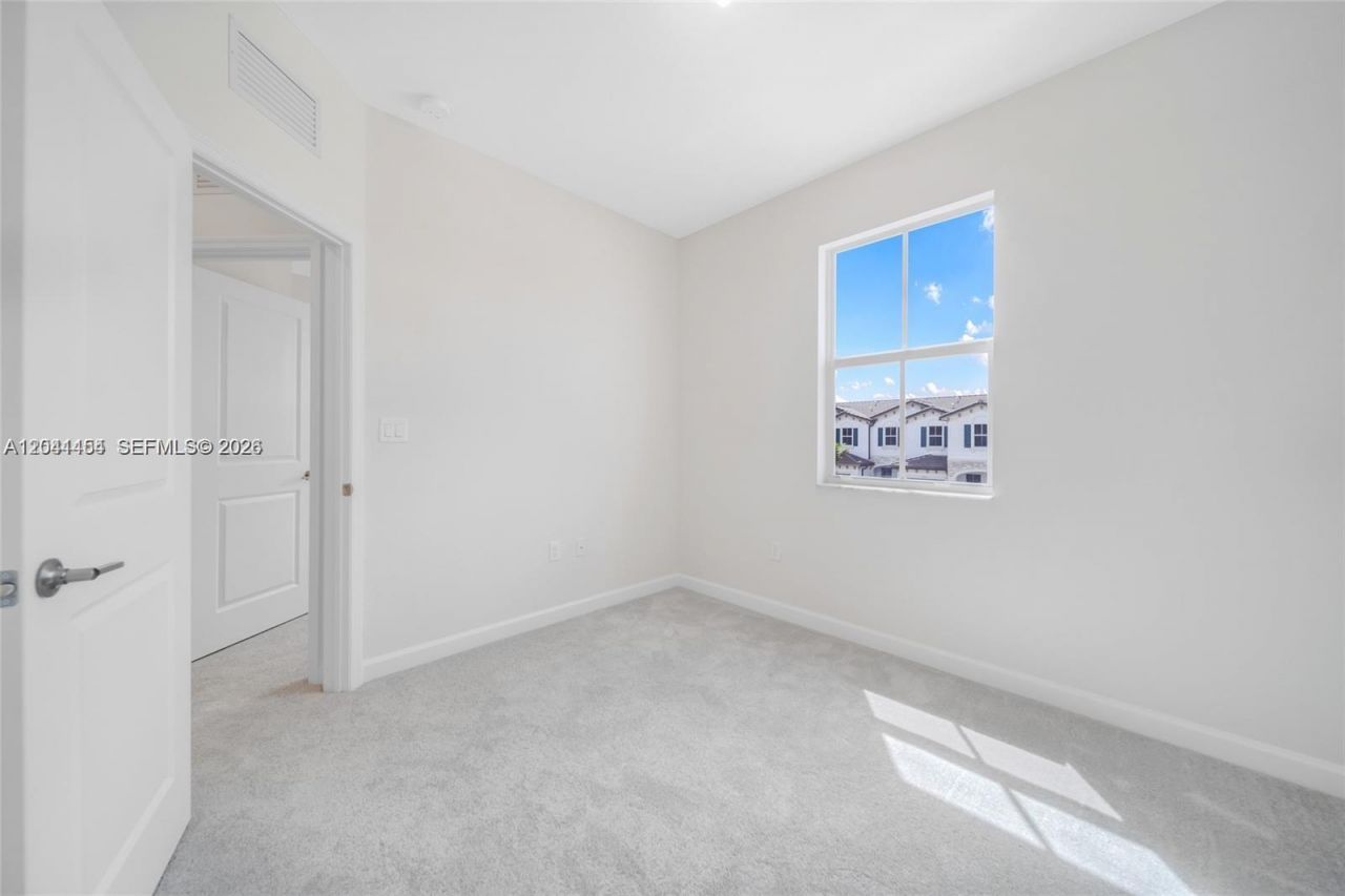 12620 NW 23rd Pl , Miami, FL 33167 Photo