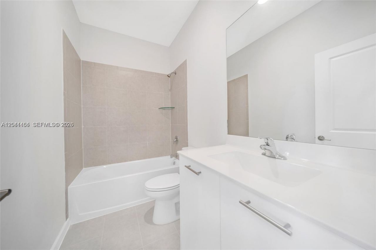 12620 NW 23rd Pl , Miami, FL 33167 Photo