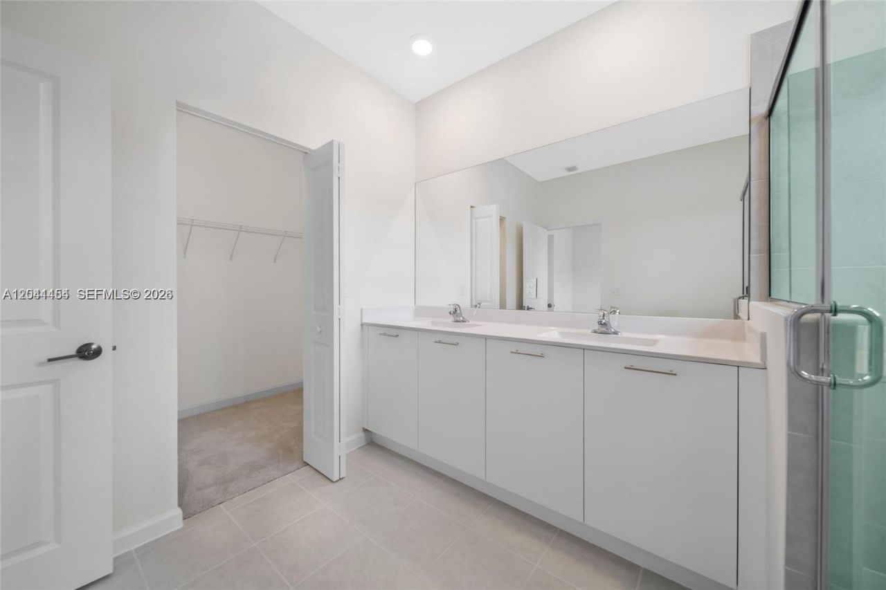 12620 NW 23rd Pl , Miami, FL 33167 Photo