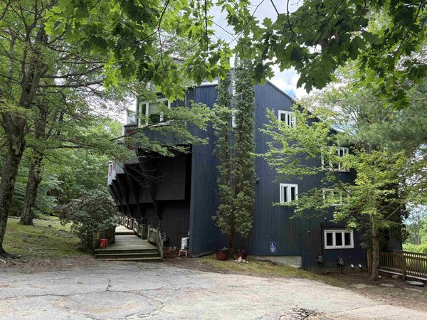 34 Weetamoo Trail, Unit 14, Campton, NH 03223