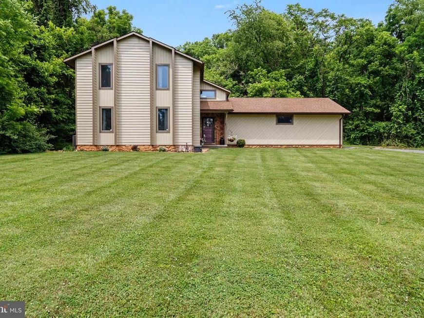 903 Colston Drive, Falling Waters, WV 25419 Main Photo