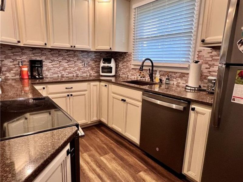 4253 Nevada Road, Springfield, OH 45503 Photo 6