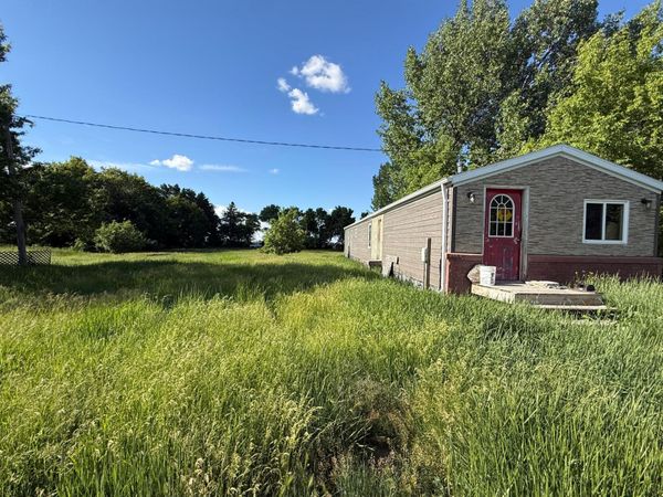 305 Roberts Street , Webster, ND 58382