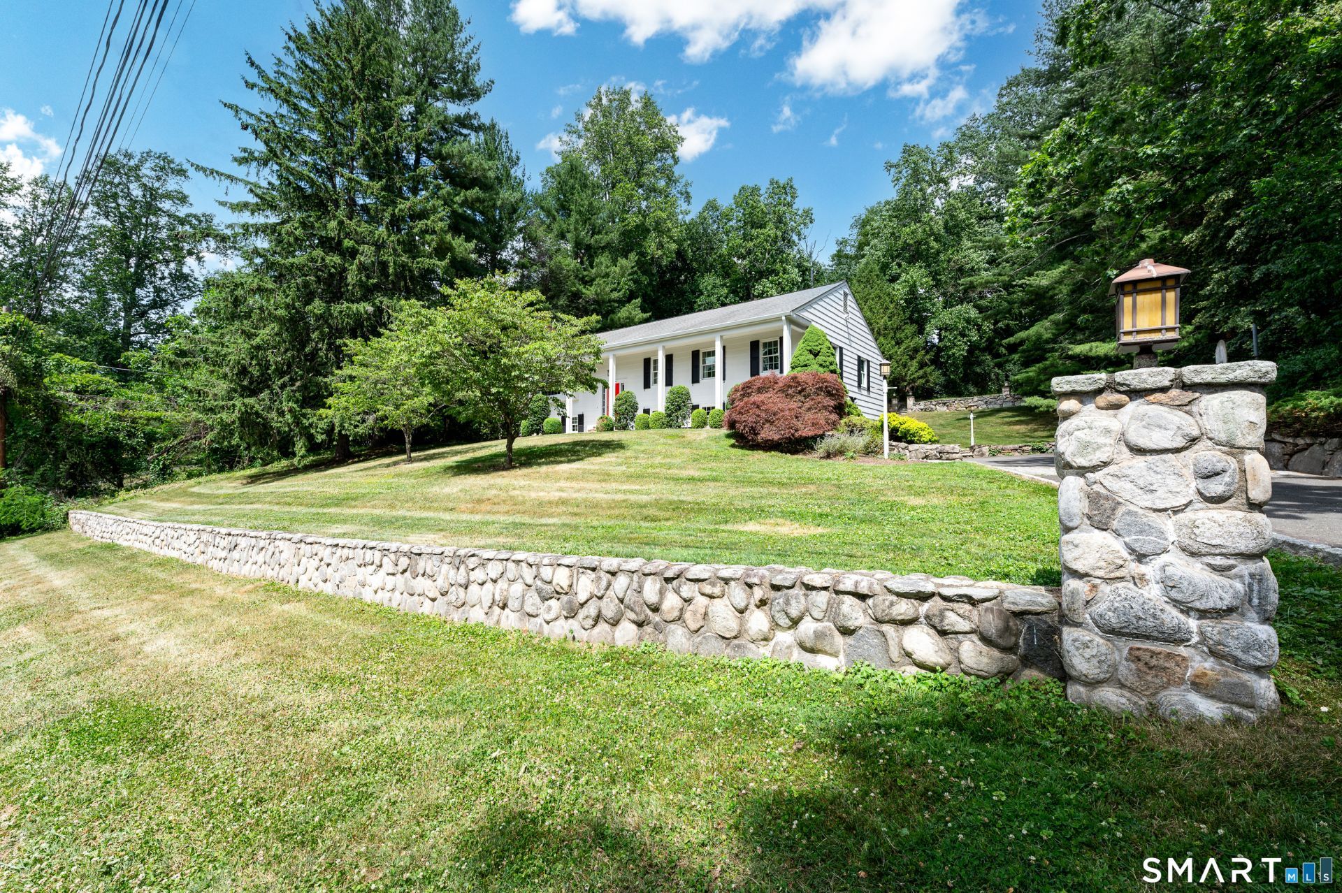 89 Eastover, Stamford, CT 06905 Main Photo