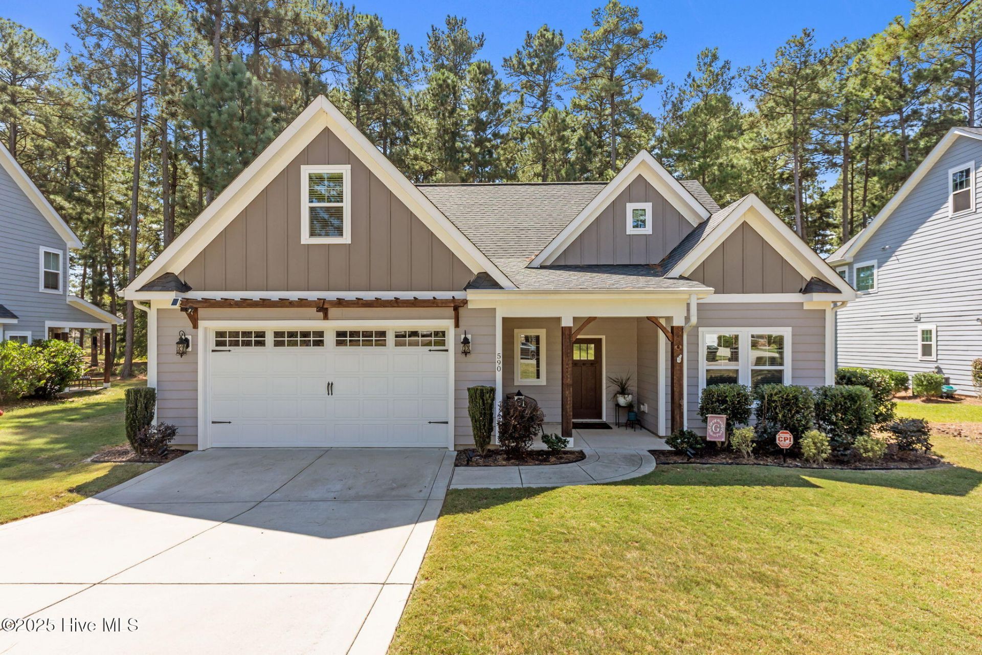 590 Legacy Lakes Way, Aberdeen, NC 28315 Main Photo
