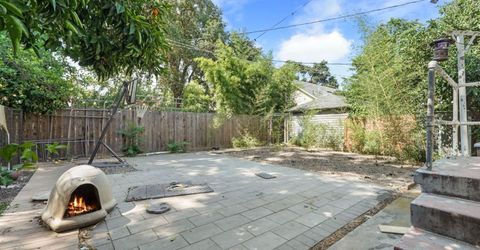728 W Acacia St, Stockton, CA 95203 Photo