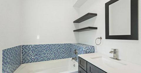 728 W Acacia St, Stockton, CA 95203 Photo