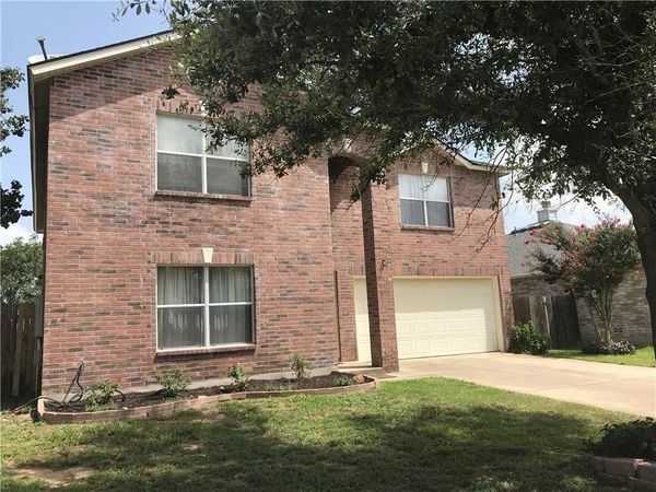 1713 Candlelight DR , Leander, TX 78641