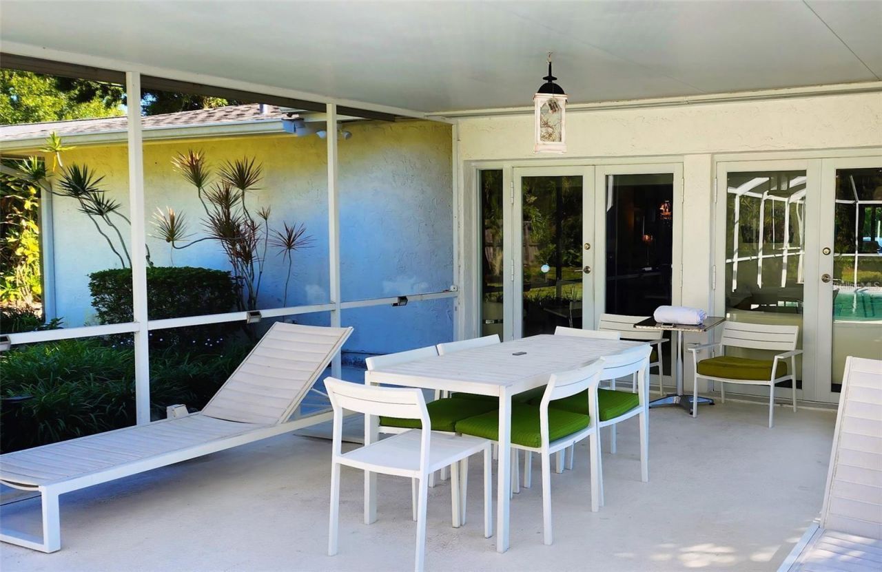 329 Bernard Avenue, Sarasota, FL 34243 Photo