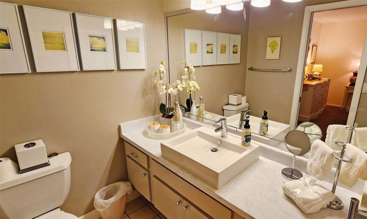 329 Bernard Avenue, Sarasota, FL 34243 Photo
