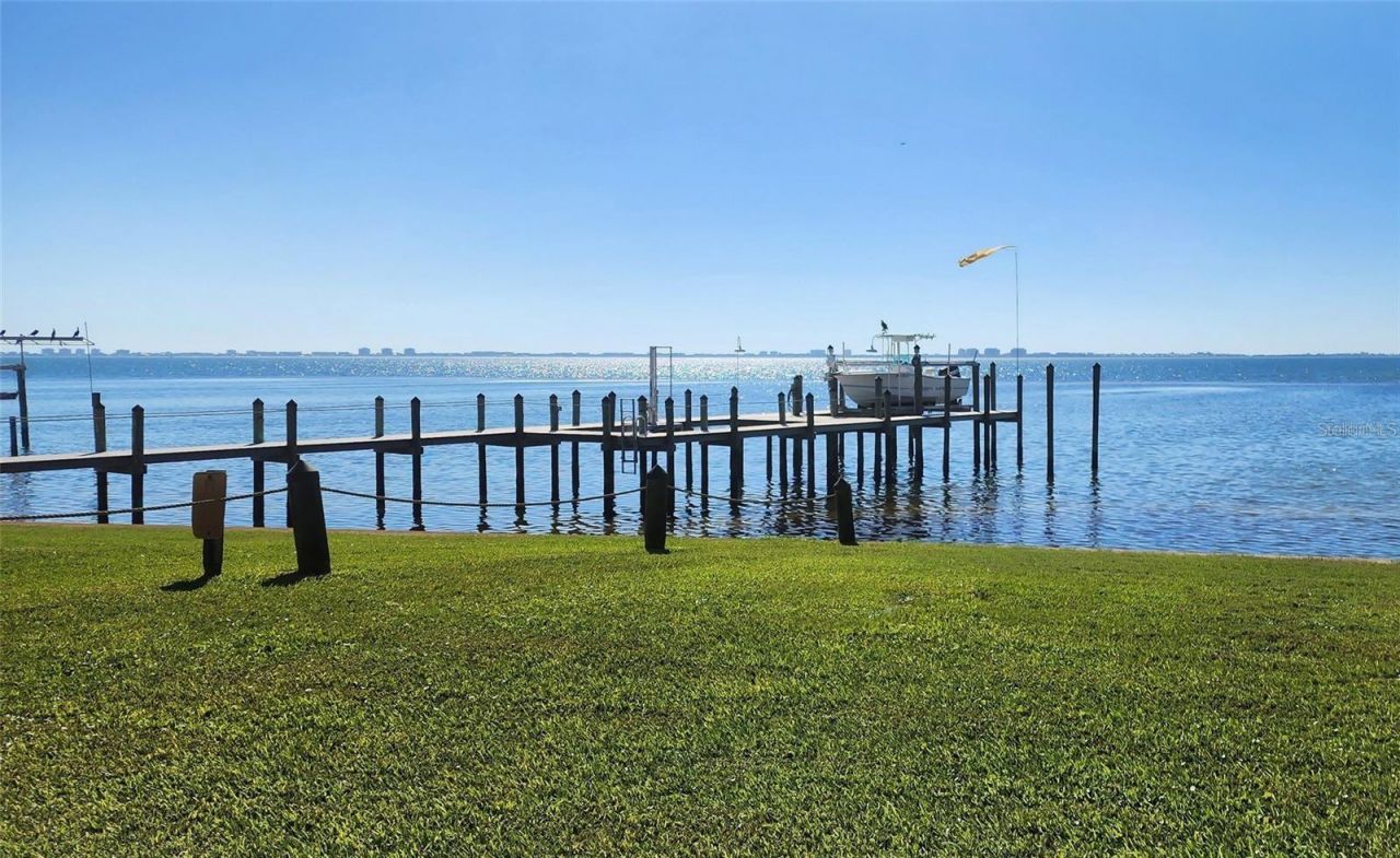 329 Bernard Avenue, Sarasota, FL 34243 Photo