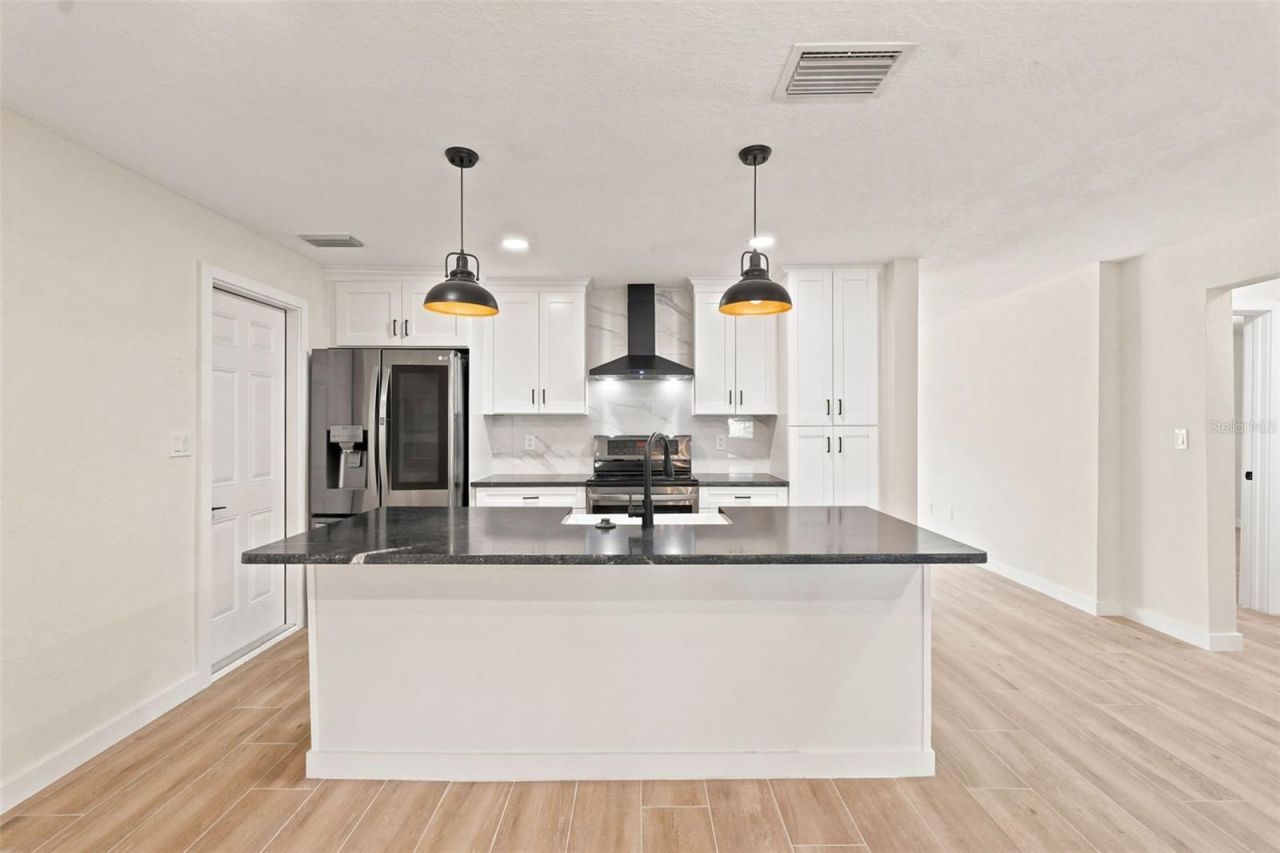 4700 Chancellor Street Ne, Saint Petersburg, FL 33703 Photo