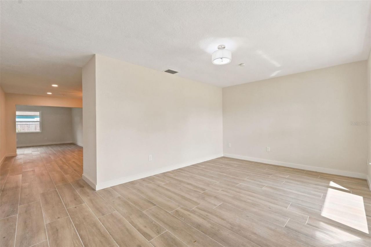 4700 Chancellor Street Ne, Saint Petersburg, FL 33703 Photo