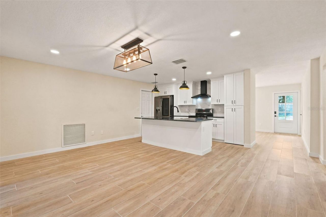 4700 Chancellor Street Ne, Saint Petersburg, FL 33703 Photo