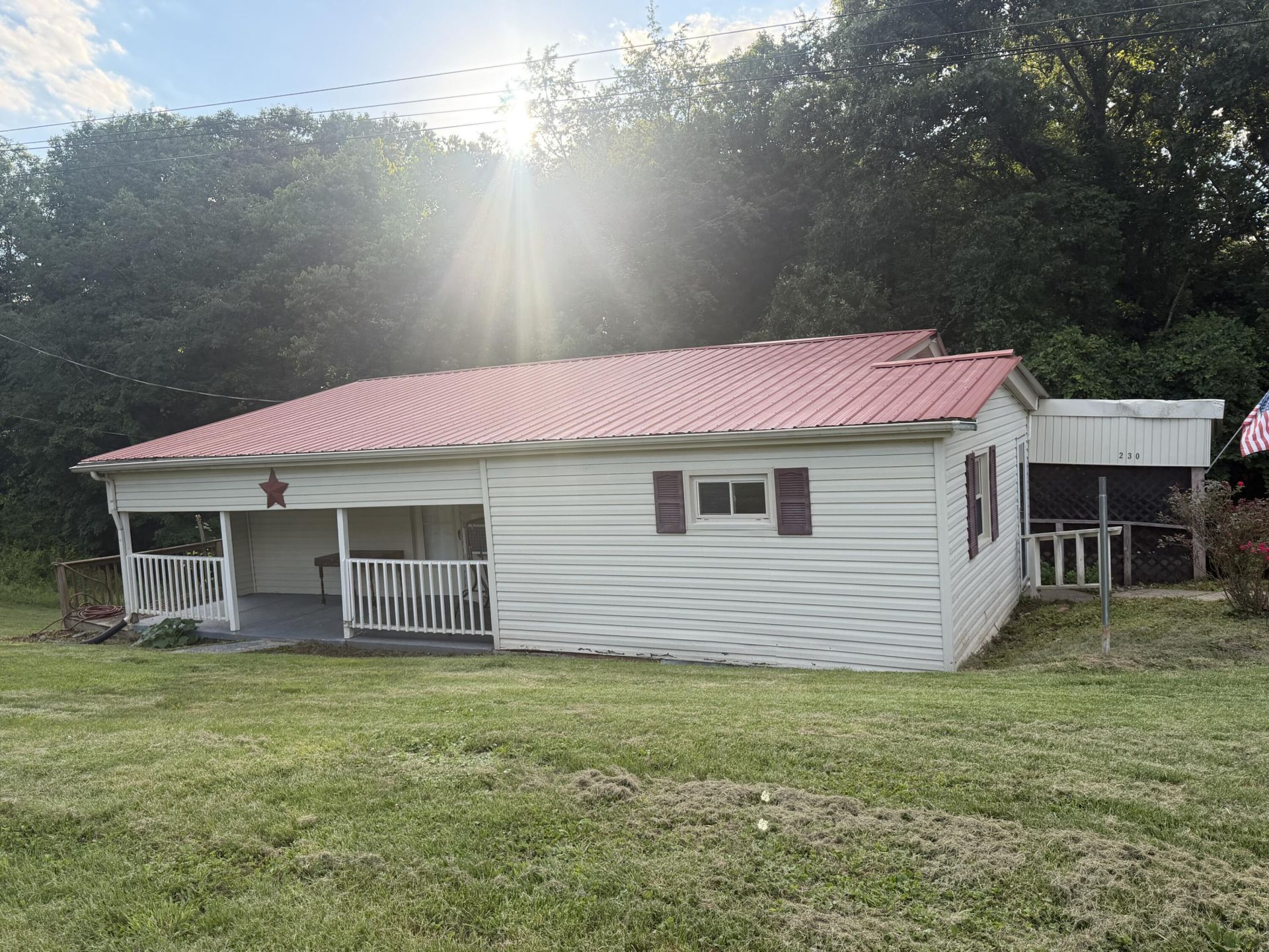 230 Barnes Road, Jeffersonville, KY 40337 Main Photo