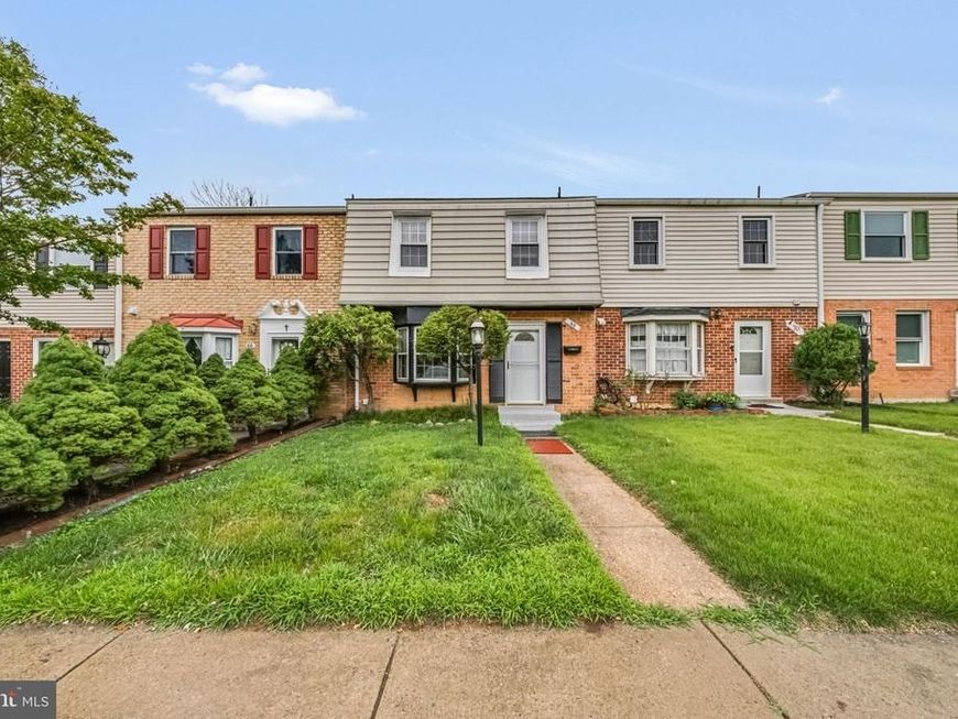 68 Orchard Drive, Gaithersburg, MD 20878 Main Photo
