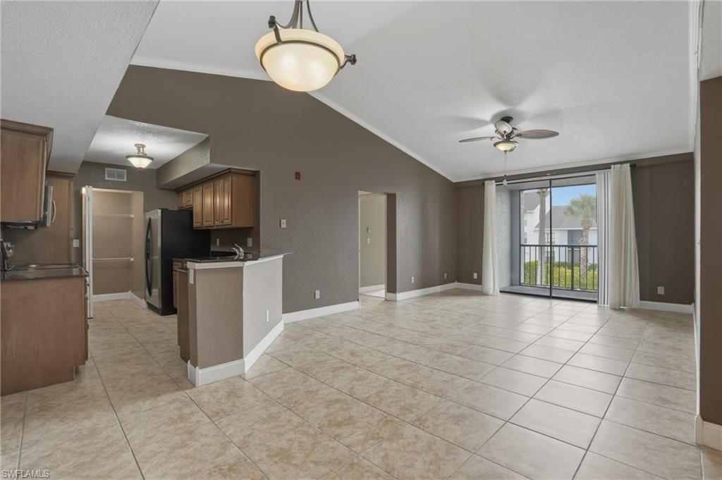 13515 Eagle Ridge Dr, Unit 525, Fort Myers, FL 33912 Photo