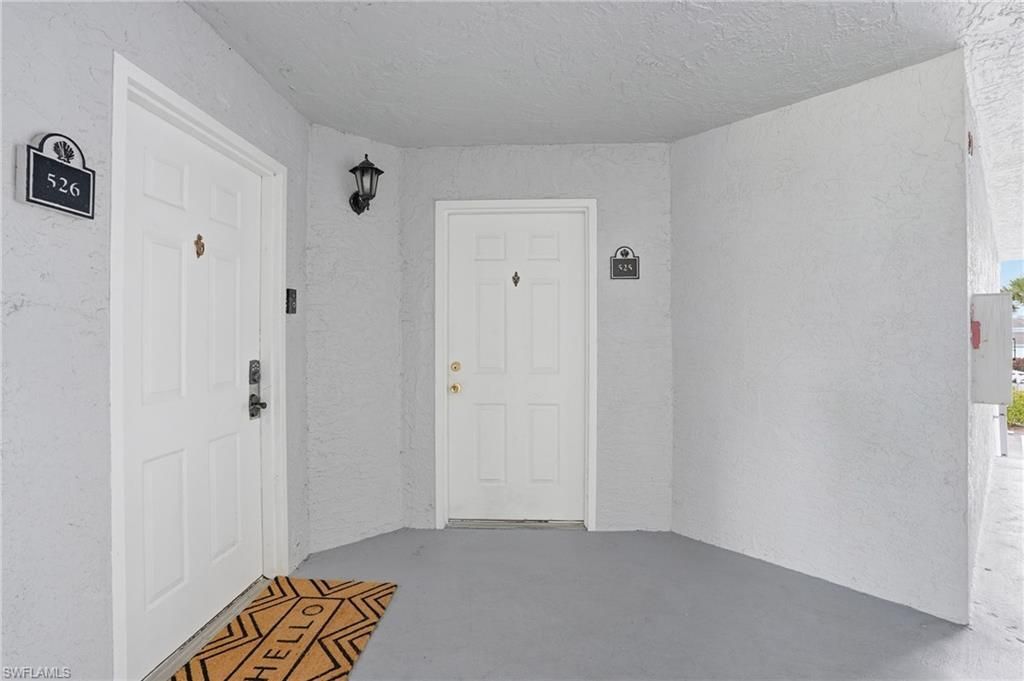 13515 Eagle Ridge Dr, Unit 525, Fort Myers, FL 33912 Photo