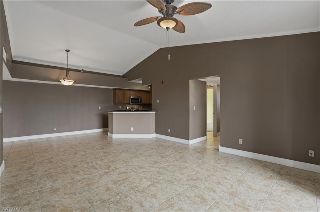 13515 Eagle Ridge Dr, Unit 525, Fort Myers, FL 33912 Photo