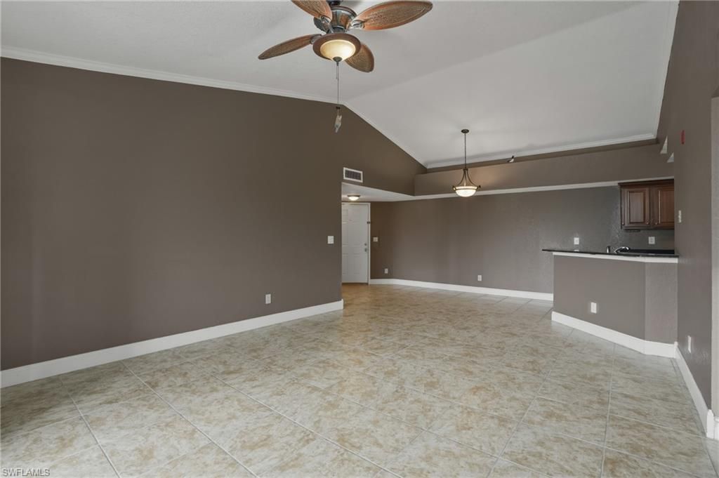 13515 Eagle Ridge Dr, Unit 525, Fort Myers, FL 33912 Photo