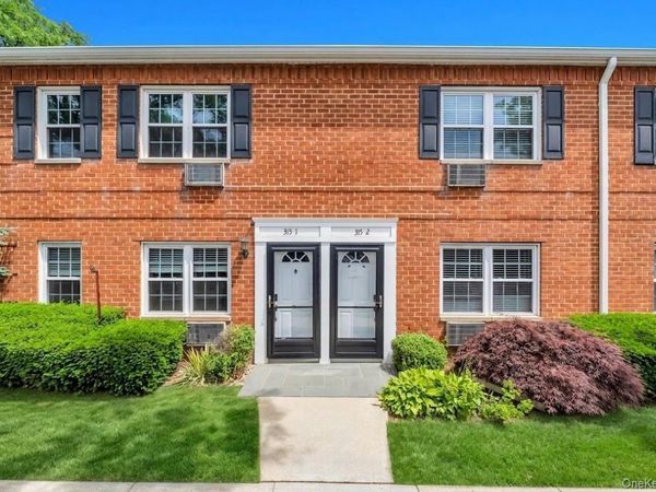 315 Hicksville Road, Unit 1, Bethpage, NY 11714
