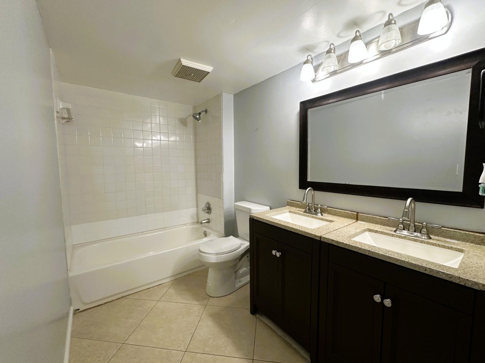 303 Waterview Drive, Palm Springs, FL 33461 Photo