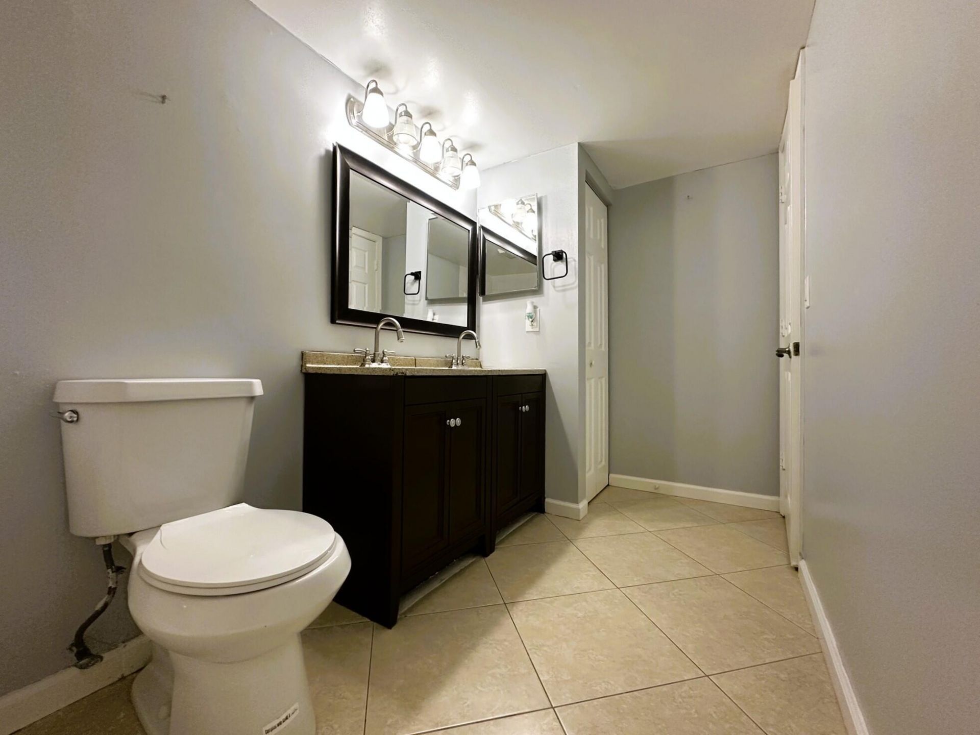 303 Waterview Drive, Palm Springs, FL 33461 Photo