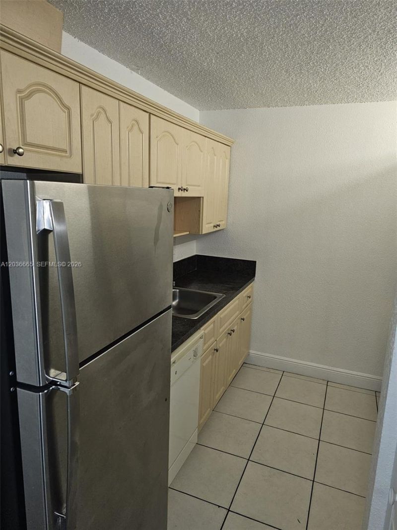 8200 SW 210th St , Unit 212, Cutler Bay, FL 33189 Photo