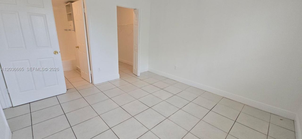 8200 SW 210th St , Unit 212, Cutler Bay, FL 33189 Photo