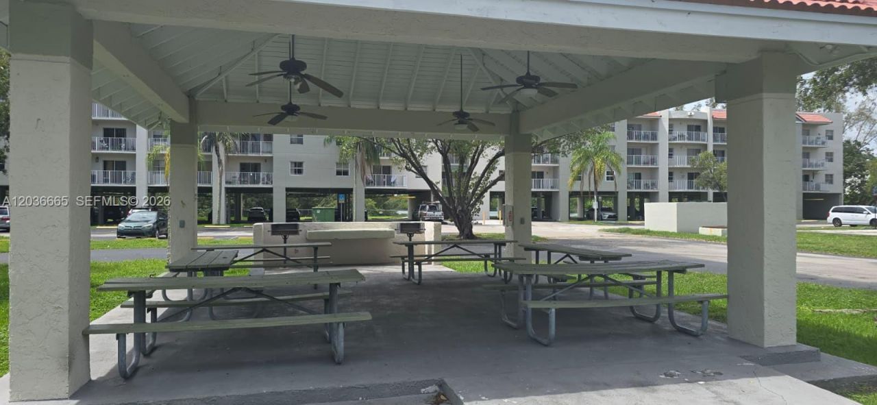 8200 SW 210th St , Unit 212, Cutler Bay, FL 33189 Photo