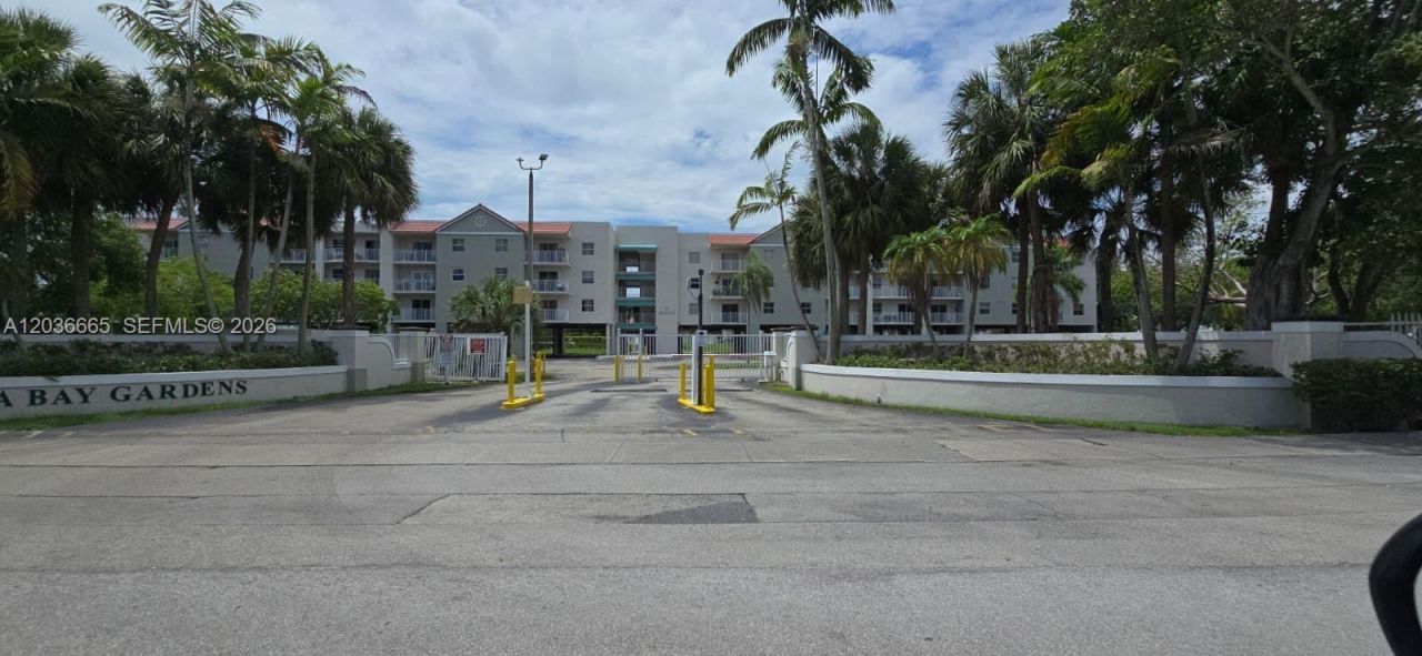 8200 SW 210th St , Unit 212, Cutler Bay, FL 33189 Photo