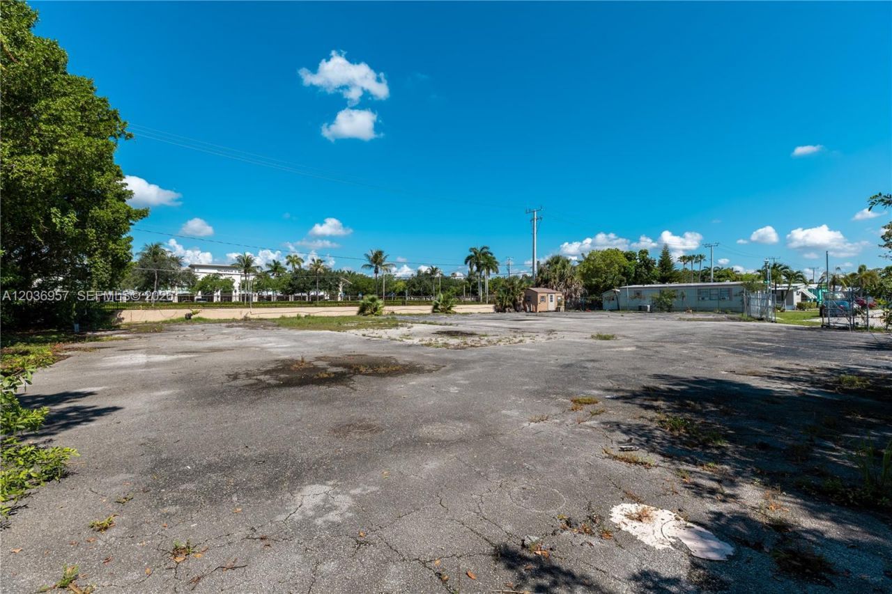 311 NW 135th Way , Plantation, FL 33325 Photo